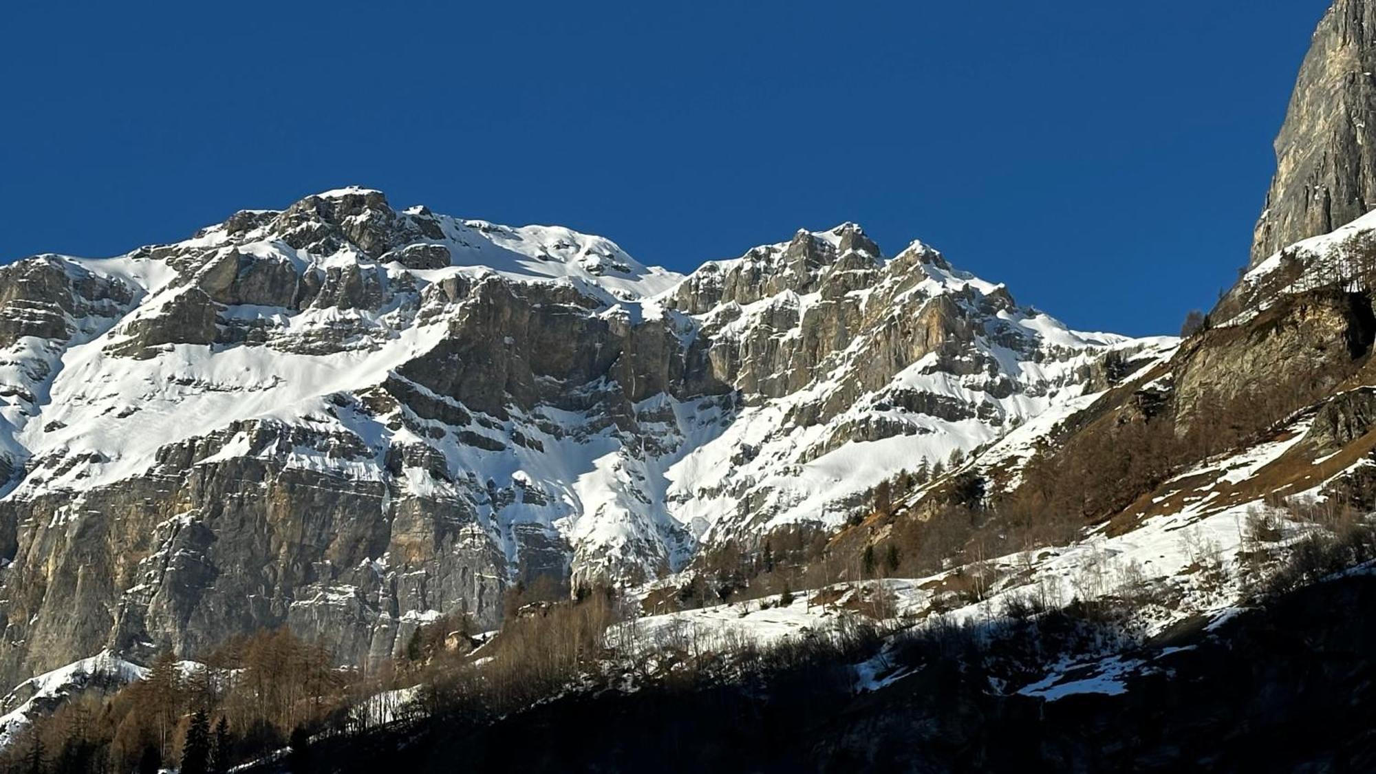 Ferienwohnung Valere B - It'S Magic Gmbh Leukerbad Esterno foto