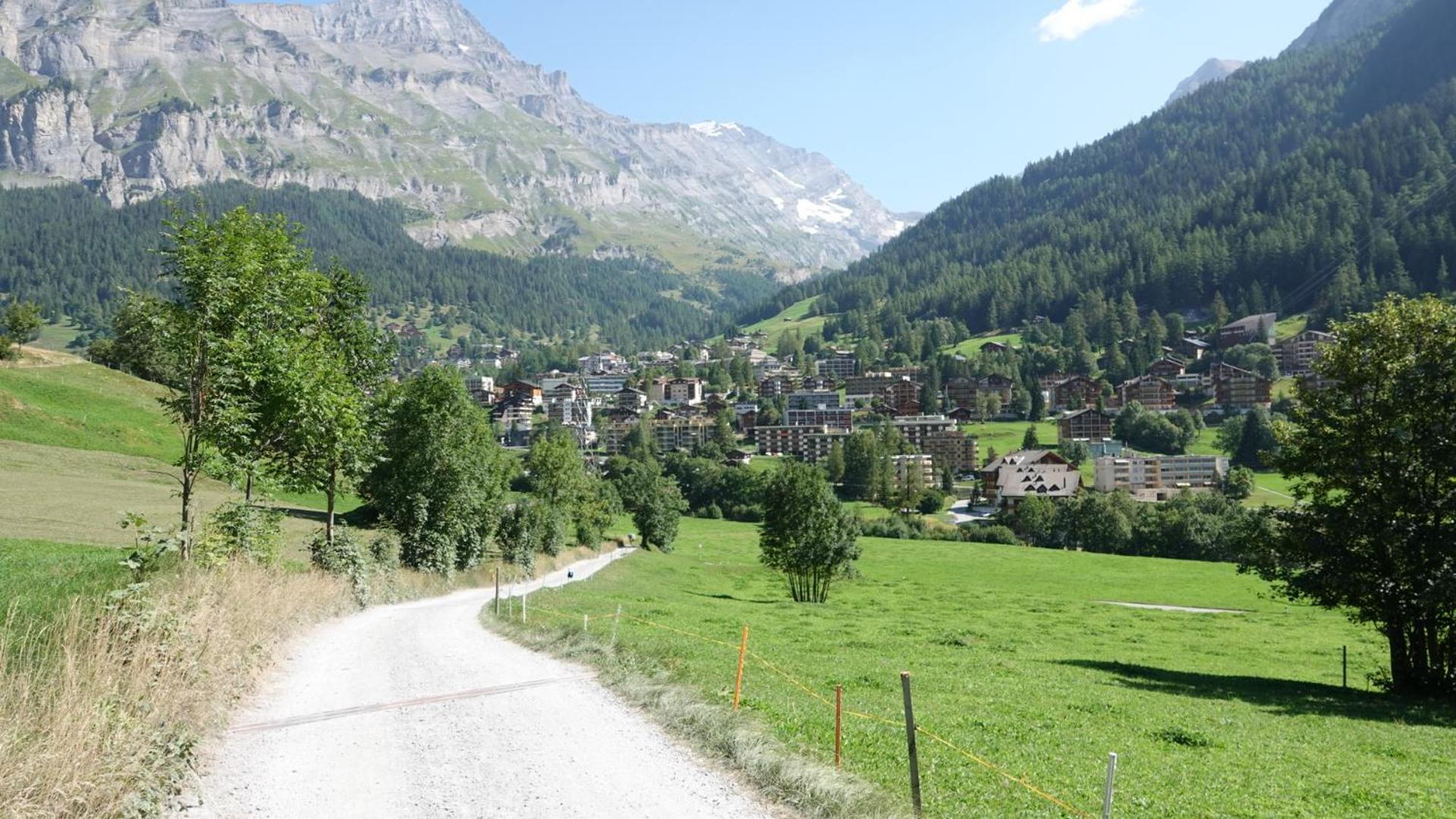 Ferienwohnung Valere B - It'S Magic Gmbh Leukerbad Esterno foto