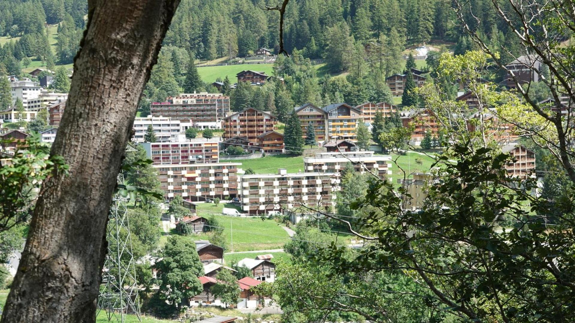 Ferienwohnung Valere B - It'S Magic Gmbh Leukerbad Esterno foto