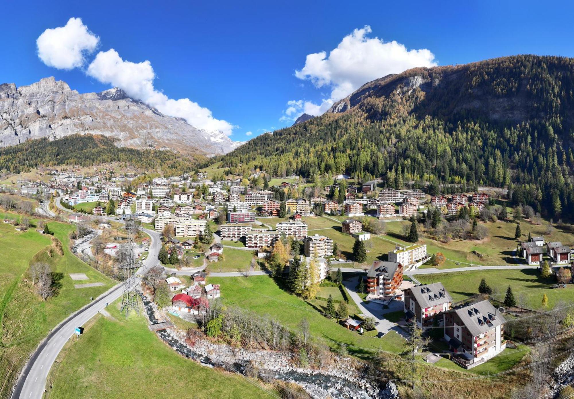 Ferienwohnung Valere B - It'S Magic Gmbh Leukerbad Esterno foto